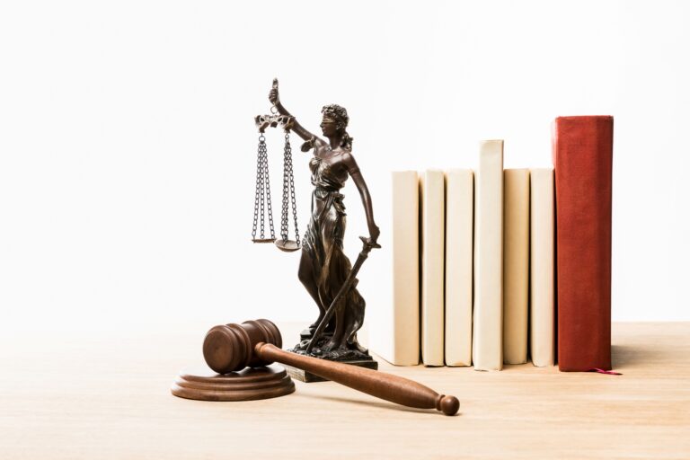 Zastosowanie art. 420 k.p.k. przy przestępstwie z art. 178a k.k., gdy sąd nie zaliczył okresu zatrzymania prawa jazdy